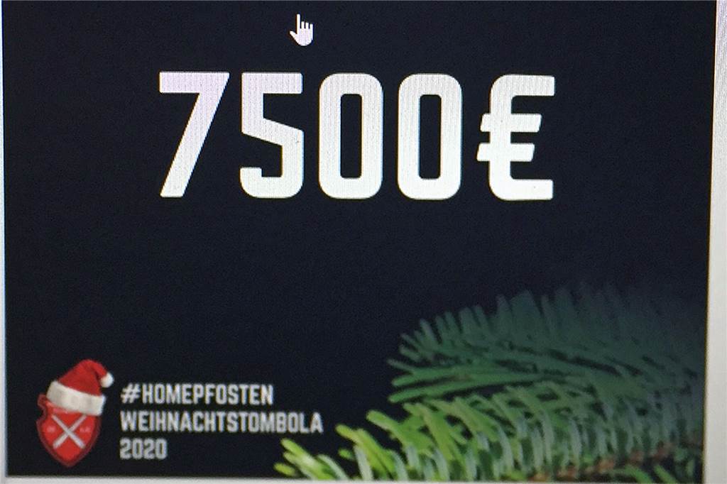 Holzpfosten-Tombola für die Subotic-Stiftung: „Das ist unfassbarer Wahnsinn!“ Der stolze Betrag von 7500 Euro ist bei der Weihnachtstombola von Holzpfosten Schwerte 05 für die Neven-Subotic-Stiftung zusammengekommen.
