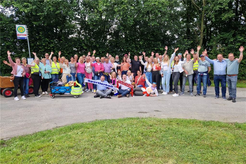 Rückblick auf 25 Jahre Karneval: „Alltag vergessen und zusammen sein!“ Der Südlohner Karnevalsverein und der Vredener Sportlerball.