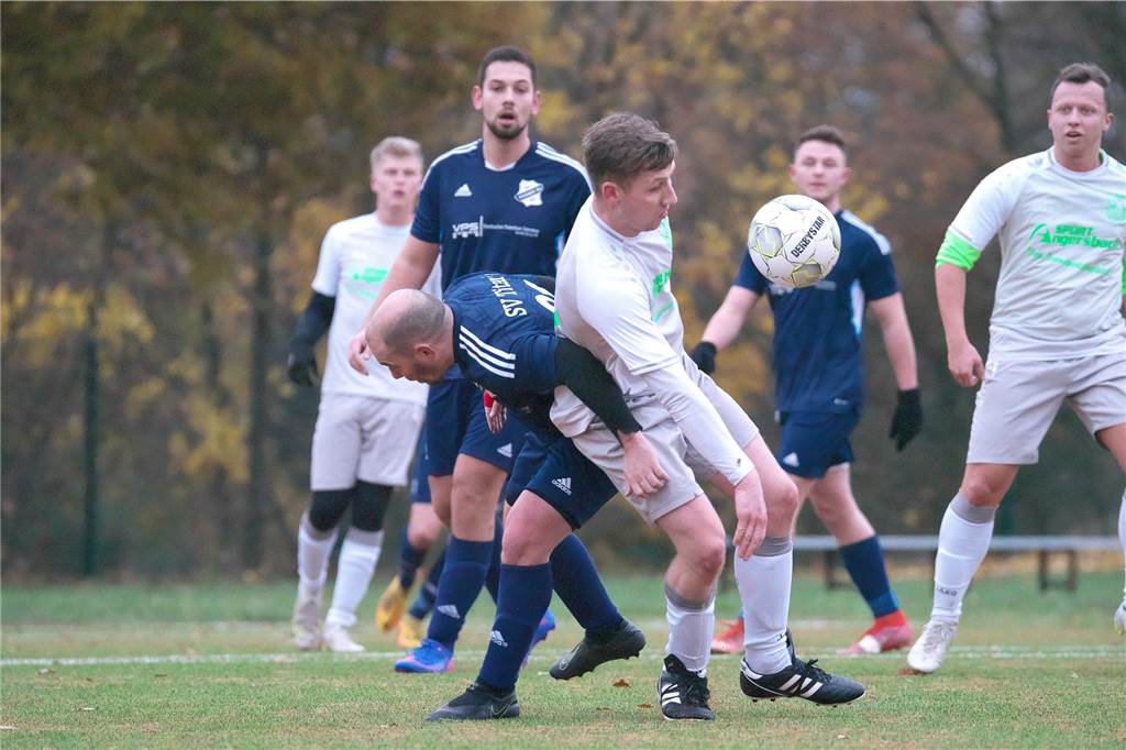 Der SV Bossendorf musste sich trotz guter Leistung dem SV Titania Erkenschwick um Ex-TuS-Trainer Timo Ostdorf mit 1:2 geschlagen geben.