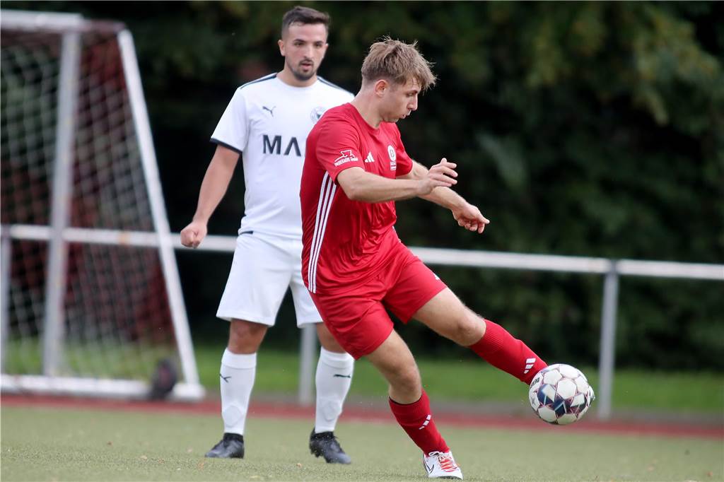 Fast alle Dortmunder Teams mit Siegen am Wochenende: Die besten Fotos vom Wochenende Der SV Brackel schlug den VfB Westhofen im Landesliga-Duell.