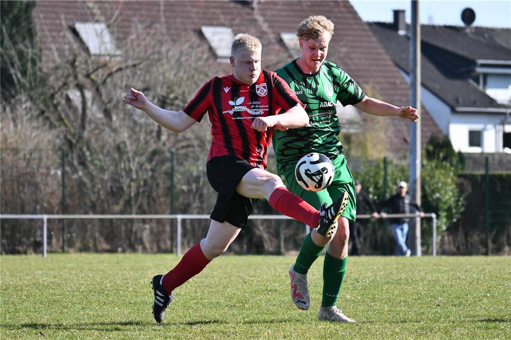 Spielszene zwischen SV Hullern und SV Bossendorf 2