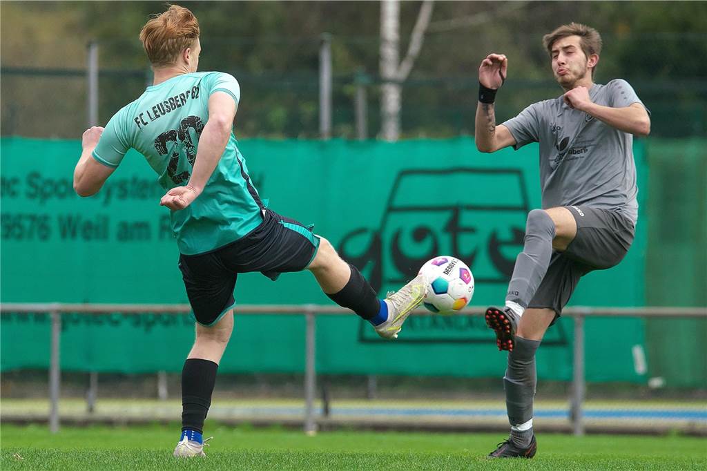 Der SV Hullern verlor in der Kreisliga C4 mit 0:7 gegen den FC Leusberg II mit 0:7 und haderte hinterher mit einigen Entscheidungen des Unparteiischen.