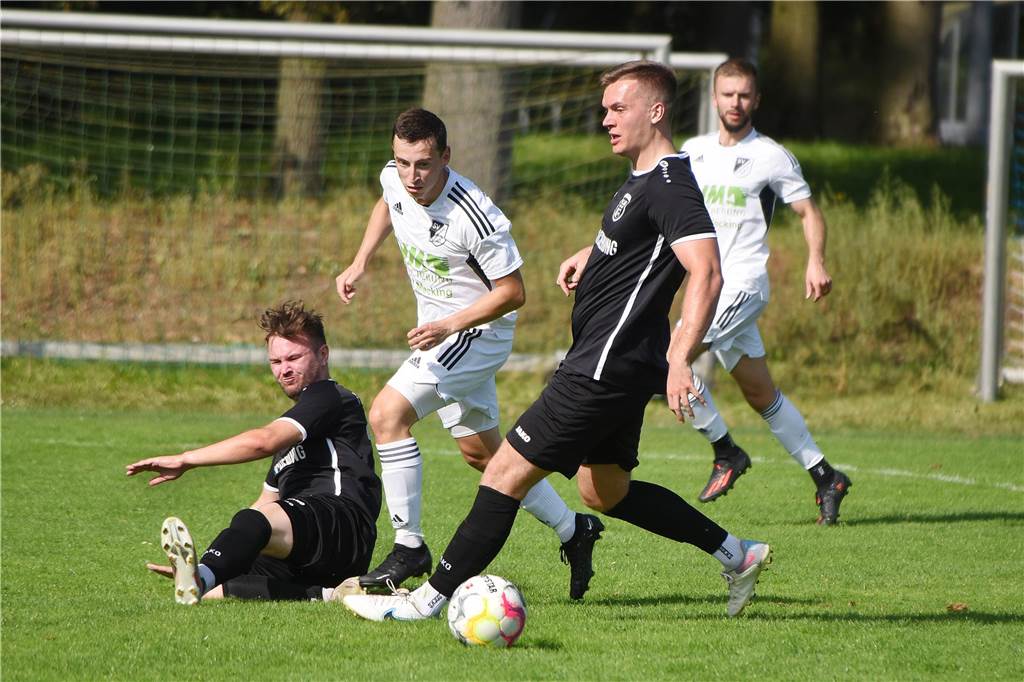 Der SV Lippramsdorf gewann zum vierten Mal in dieser Saison. Gegen Aufsteiger FC Marl II setzte sich der LSV mit 5:0 durch.