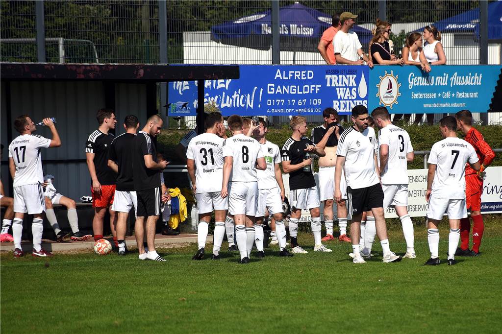 Der SV Lippramsdorf gewann zum vierten Mal in dieser Saison. Gegen Aufsteiger FC Marl II setzte sich der LSV mit 5:0 durch.