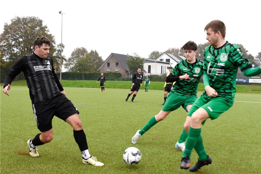 Der SV Lippramsdorf II ließ dem SV Bossendorf II im Derby keine Chance und setzte sich mit 6:0 durch.