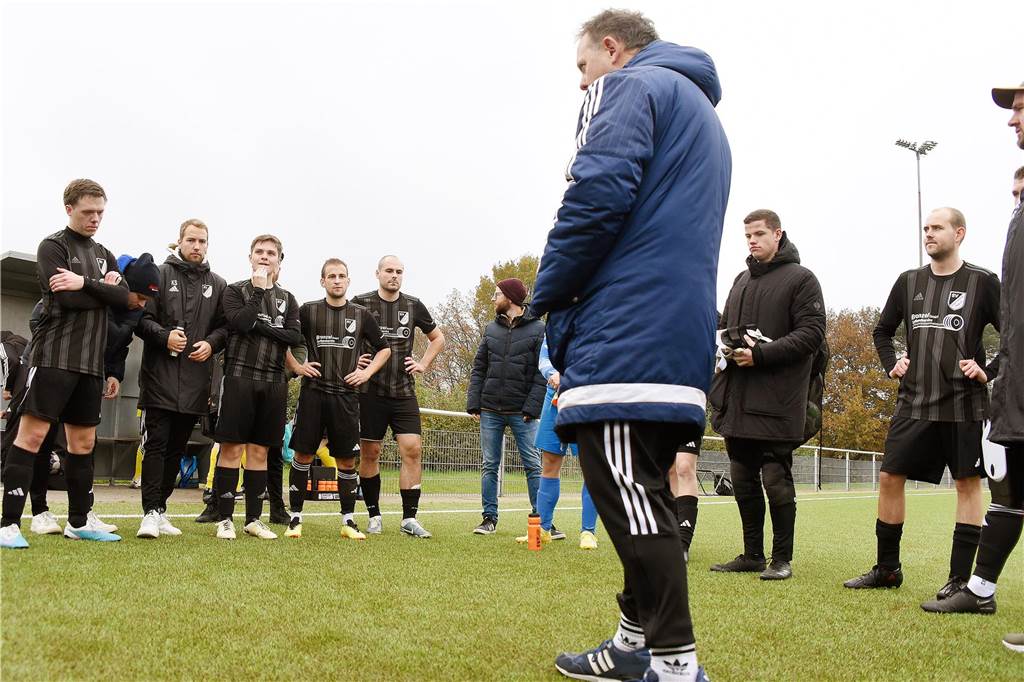 Der SV Lippramsdorf II ließ dem SV Bossendorf II im Derby keine Chance und setzte sich mit 6:0 durch.