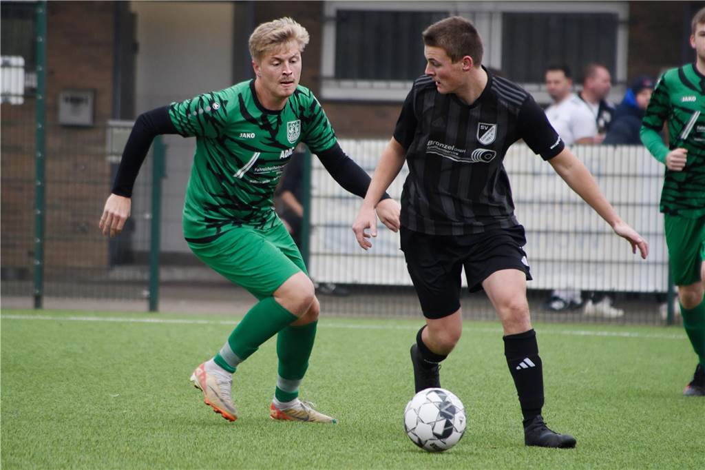 Der SV Lippramsdorf II ließ dem SV Bossendorf II im Derby keine Chance und setzte sich mit 6:0 durch.