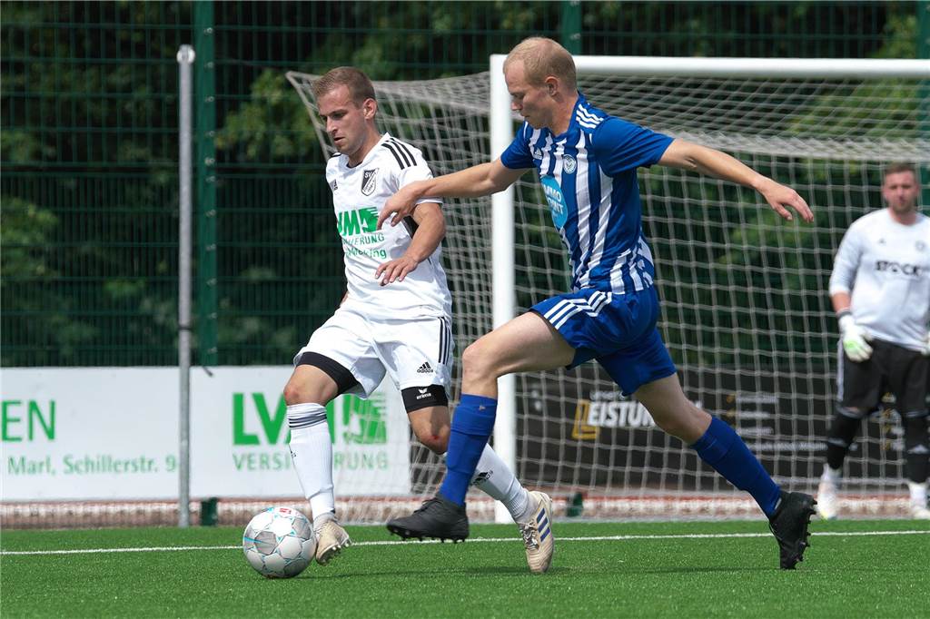 Der SV Lippramsdorf setzte sich bei der diesjährigen Stadtmeisterschaft im Spiel um Platz drei durch ein Tor von Florian Bronzel mit 1:0 gegen den ETuS Haltern durch.