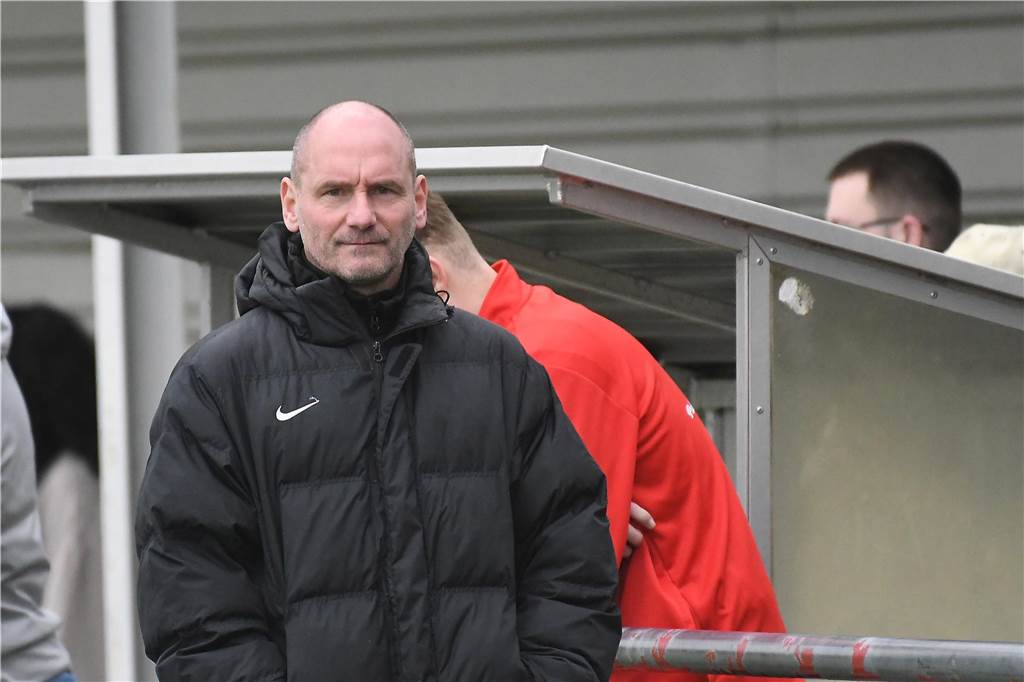 Der SV Wacker Obercastrop II konnte seiner Favoritenrolle gegen den Tabellenletzten SuS Merklinde gerecht werden und 2:0 gewinnen.
