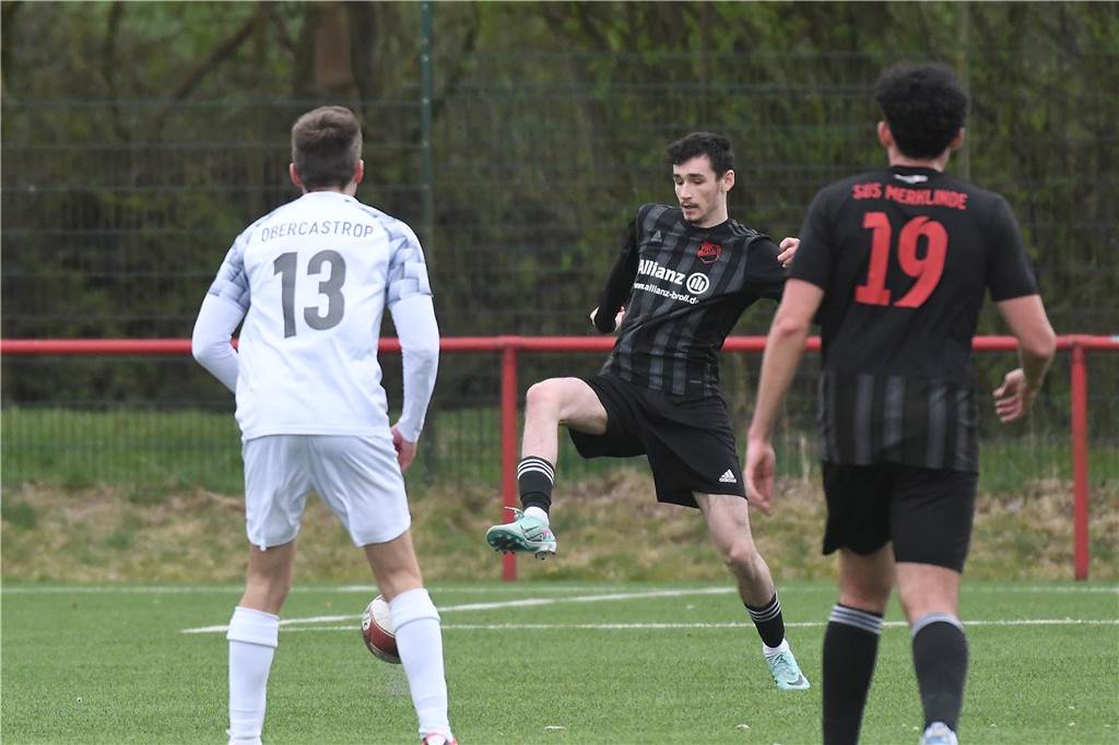 Der SV Wacker Obercastrop II konnte seiner Favoritenrolle gegen den Tabellenletzten SuS Merklinde gerecht werden und 2:0 gewinnen.