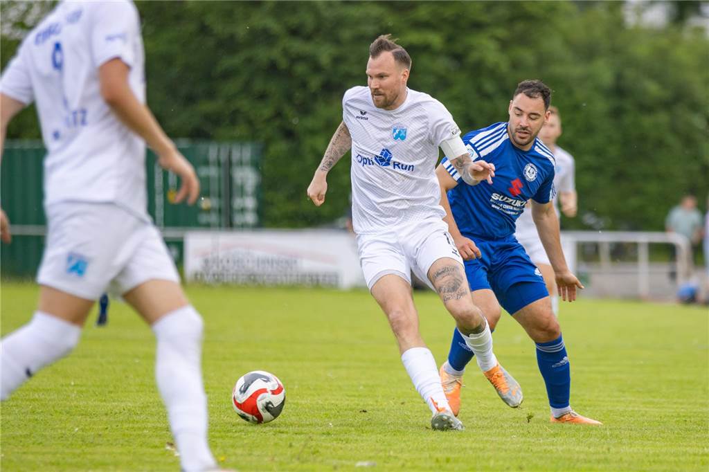 Der SV Wacker Obercastrop verlor am vorletzten Westfalenliga-Spieltag mit 0:4 beim Holzwickeder SC und verpasste die Chance, noch Zweiter zu werden.