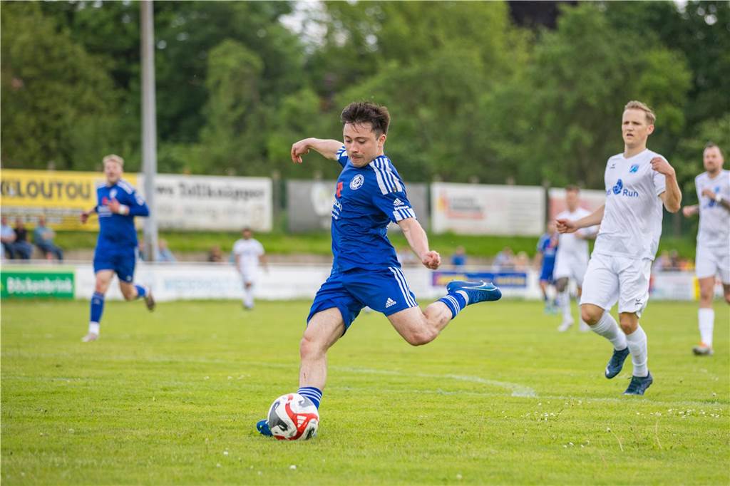 Der SV Wacker Obercastrop verlor am vorletzten Westfalenliga-Spieltag mit 0:4 beim Holzwickeder SC und verpasste die Chance, noch Zweiter zu werden.