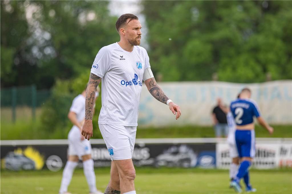 Der SV Wacker Obercastrop verlor am vorletzten Westfalenliga-Spieltag mit 0:4 beim Holzwickeder SC und verpasste die Chance, noch Zweiter zu werden.