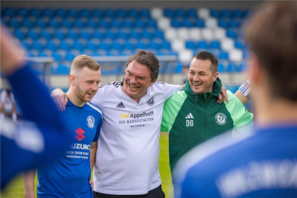 Der SV Wacker Obercastrop verlor am vorletzten Westfalenliga-Spieltag mit 0:4 beim Holzwickeder SC und verpasste die Chance, noch Zweiter zu werden.