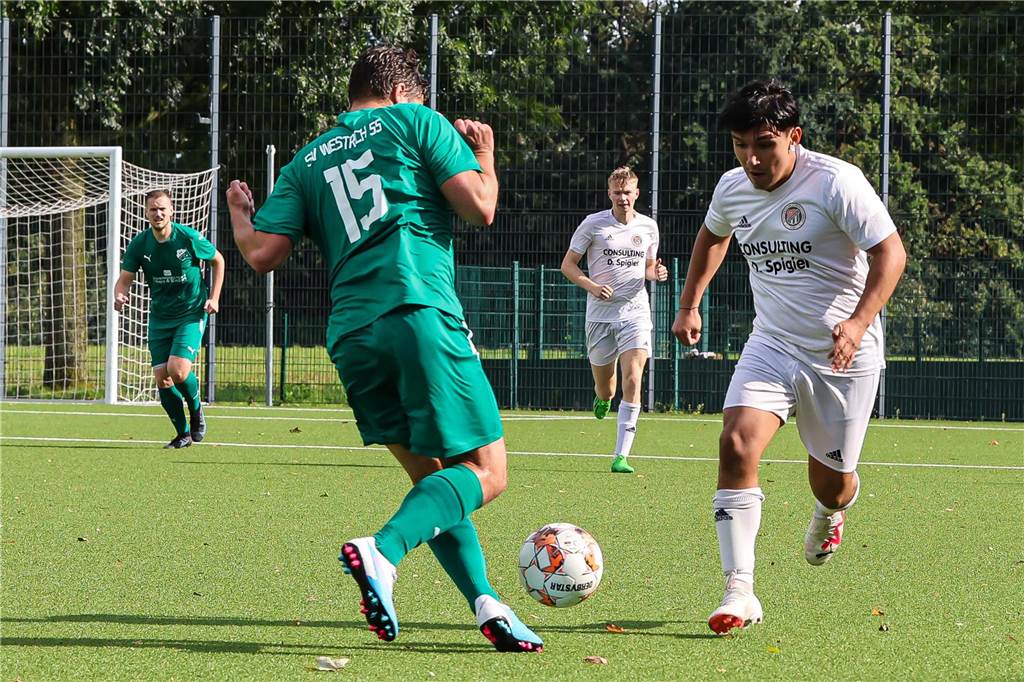 Der SV Westrich gewann das Kreisliga-A-Topspiel gegen RW Germania.