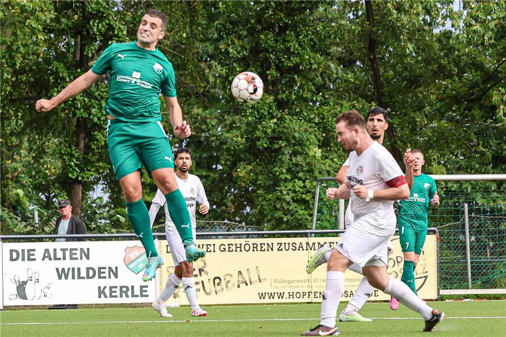 Der SV Westrich gewann das Kreisliga-A-Topspiel gegen RW Germania.