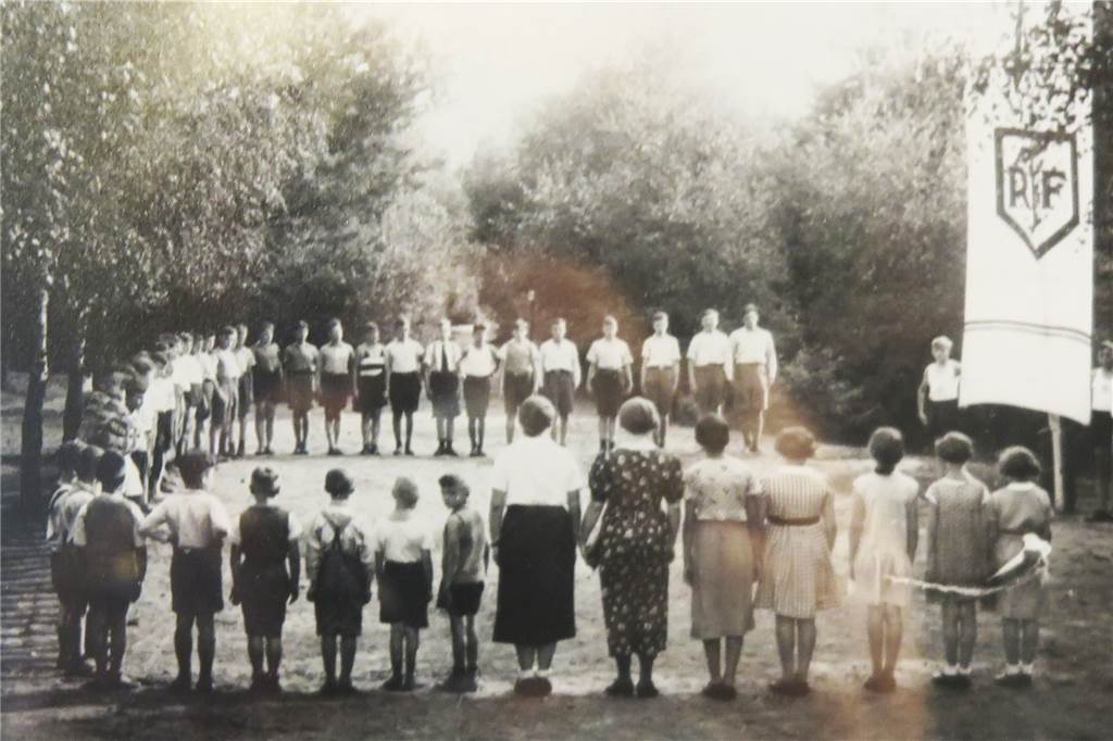 „Haus Berta“: Jüdische Jugend wurde für Leben in der Fremde trainiert Der Tagesablauf auf dem Gelände des „Haus Berta“ begann mit einem Fahnenappell.