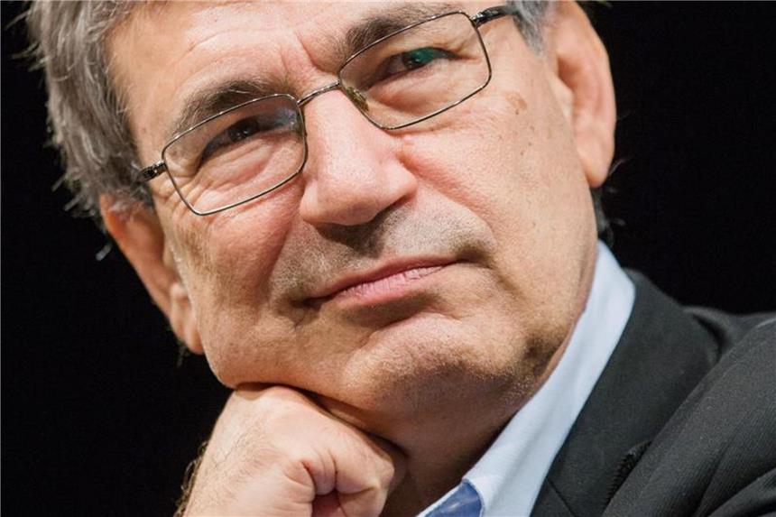 Literaturnobelpreisträger Pamuk liest in Essen Der türkische Nobelpreisträger Orhan Pamuk. Foto: Rolf Vennenbernd/Archiv