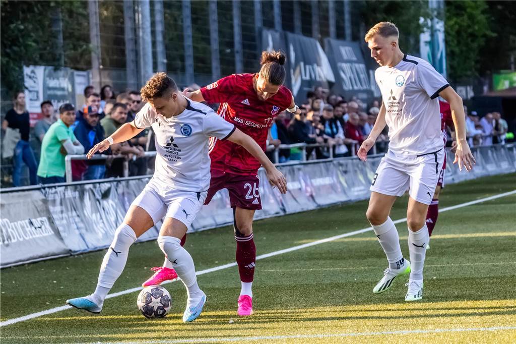 Der TuS Bövinghausen gewann das Derby gegen den FC Brünninghausen.