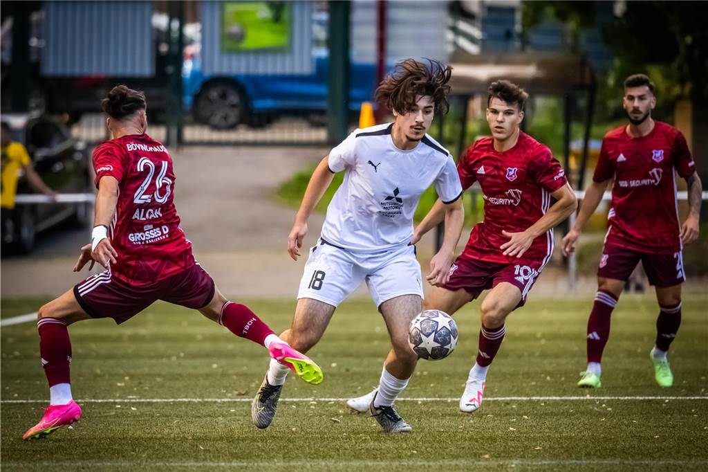 Der TuS Bövinghausen gewann das Derby gegen den FC Brünninghausen.