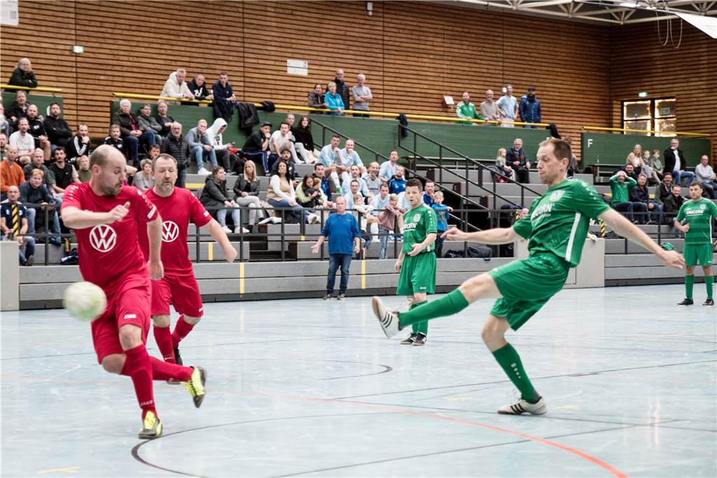 Der TuS Haltern am See hat sich erneut den Titel bei der Ü32-Hallenfußball-Stadtmeisterschaft geholt.