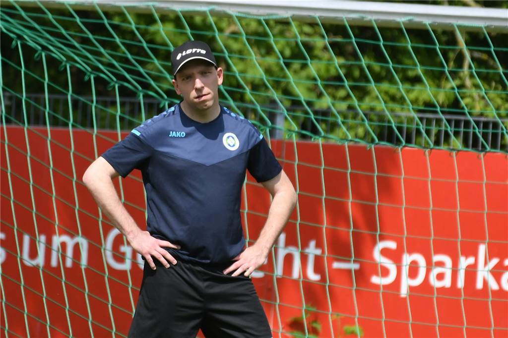 Der TuS Henrichenburg ging gegen Kreisliga-B-Spitzenreiter SSC Recklinghausen mit 1:0 in Führung, verlor aber am Ende mit 1:3 (1:1).