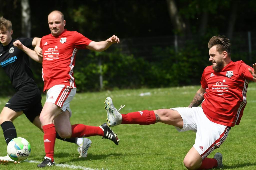 Der TuS Henrichenburg ging gegen Kreisliga-B-Spitzenreiter SSC Recklinghausen mit 1:0 in Führung, verlor aber am Ende mit 1:3 (1:1).