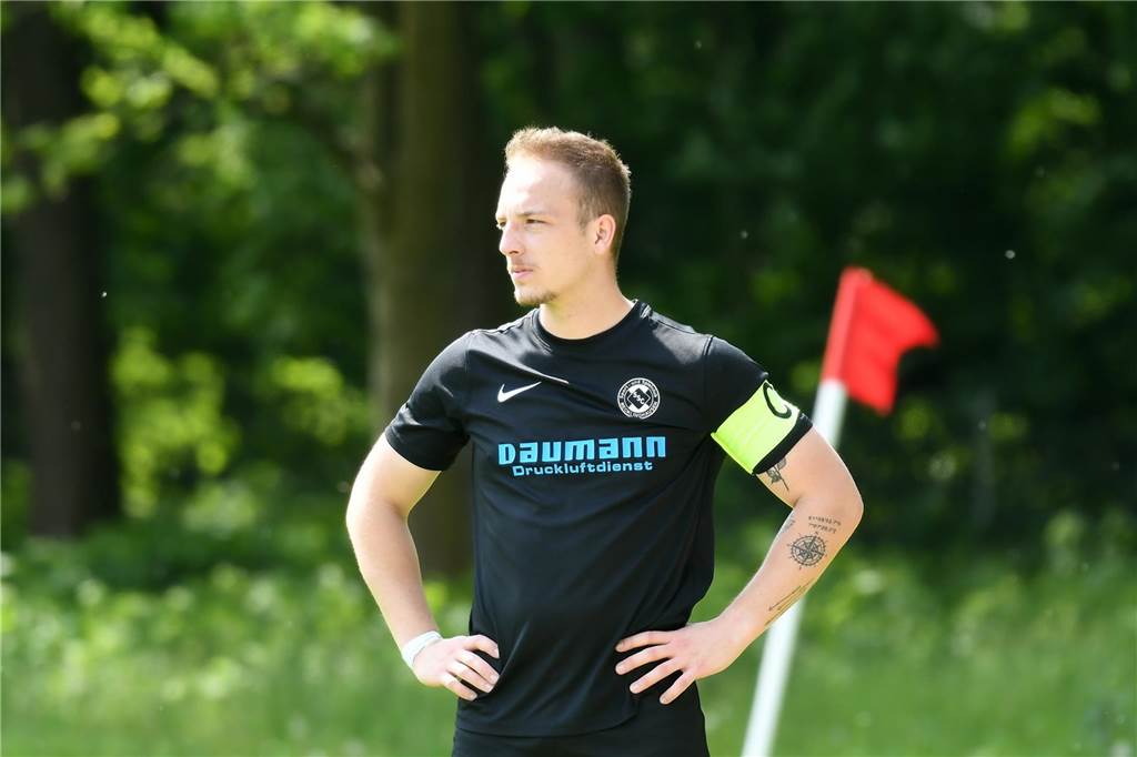 Der TuS Henrichenburg ging gegen Kreisliga-B-Spitzenreiter SSC Recklinghausen mit 1:0 in Führung, verlor aber am Ende mit 1:3 (1:1).
