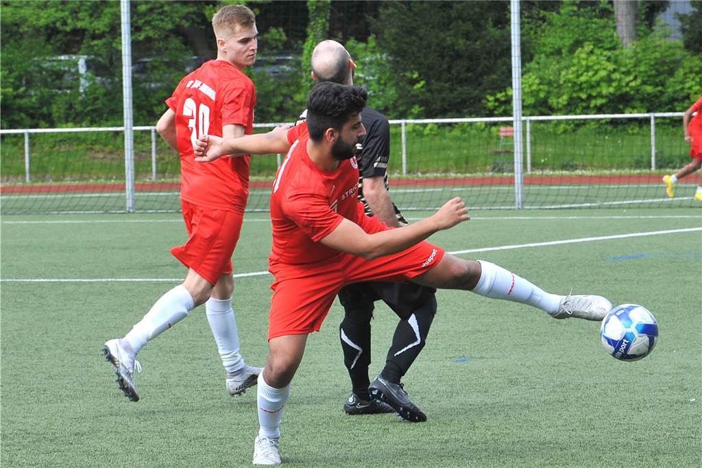 Der TuS Holzen-Sommerberg hat den VfL Hörde mit 6:0 geschlagen.