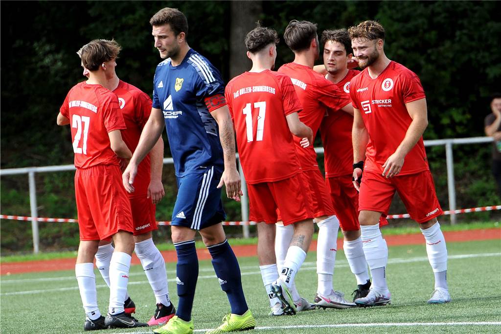 Der TuS Holzen-Sommerberg hat gegen Alemannia Scharnhorst mit 6:1 gewonnen.