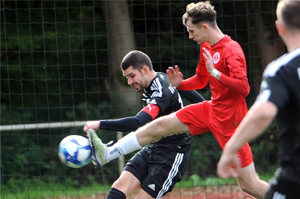 Der TuS Holzen Sommerberg hat gegen den BV Brambauer mit 5:0 gewonnen.