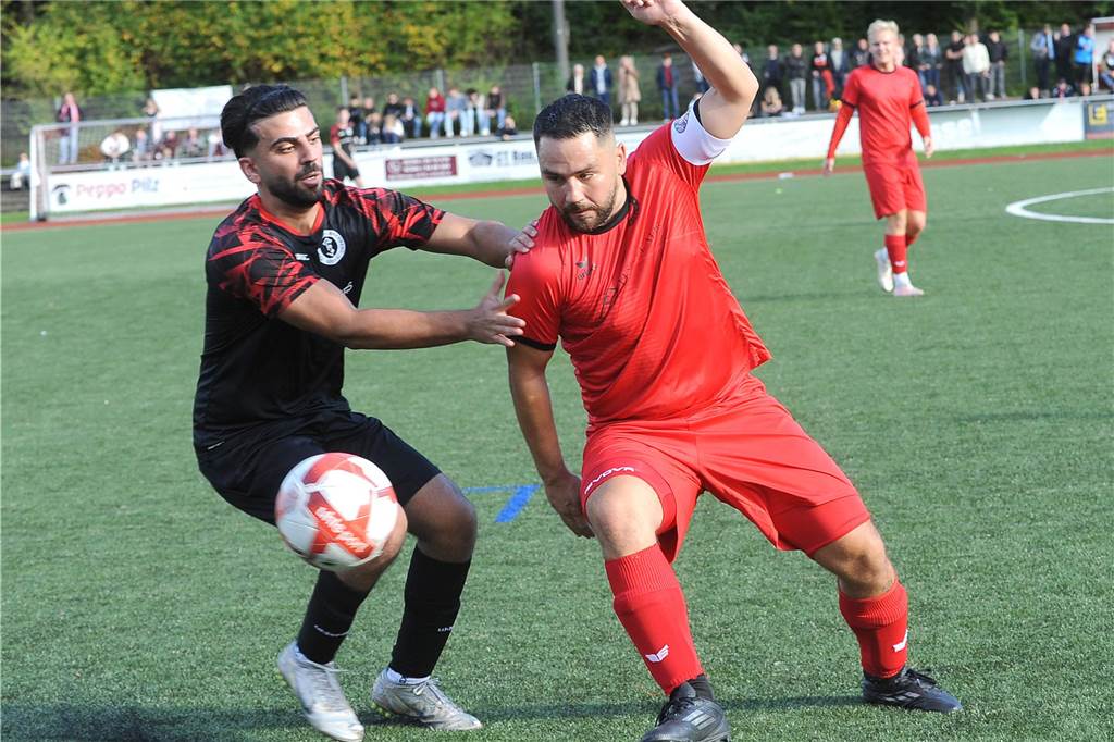 Der TuS Holzen-Sommerberg hat gegen den SC Husen-Kurl mit 2:0 gewonnen.