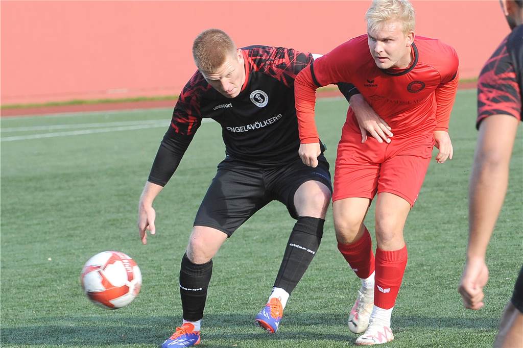 Der TuS Holzen-Sommerberg hat gegen den SC Husen-Kurl mit 2:0 gewonnen.