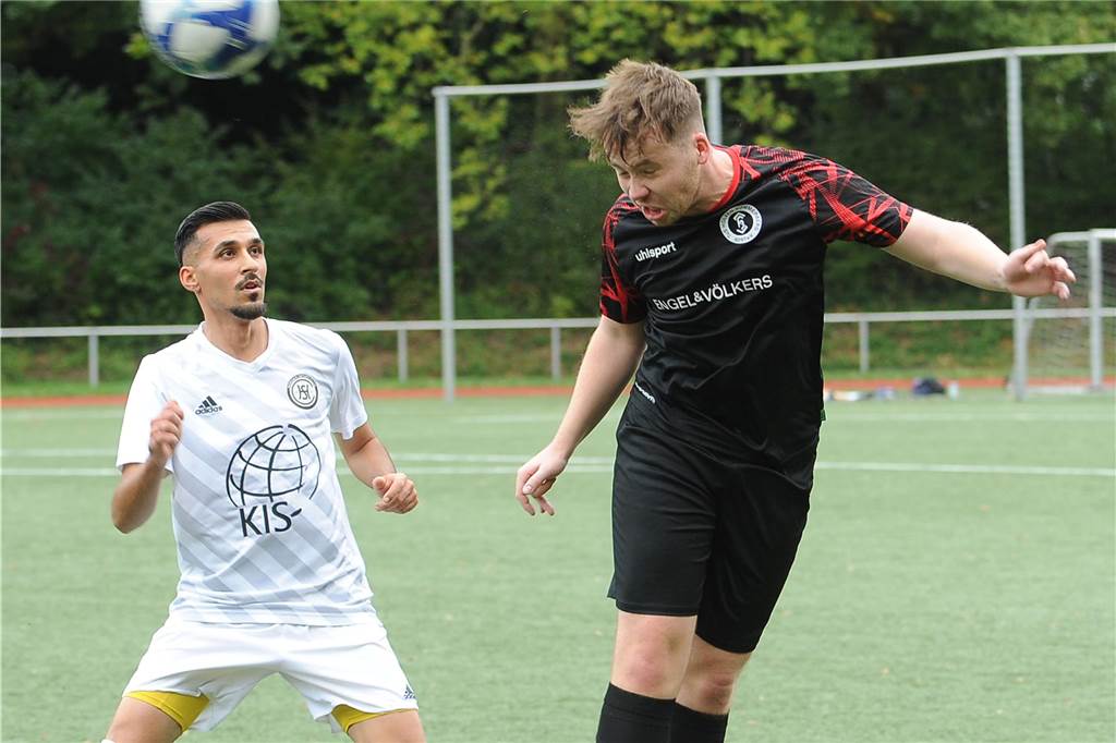 Der TuS Holzen-Sommerberg hat sich mit einem 1:1-Unentschieden vom Hörder SC getrennt.