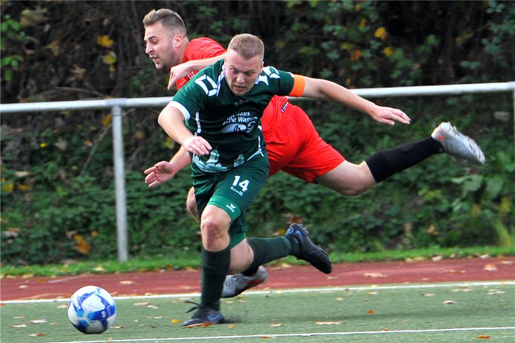der TuS Holzen-Sommerberg hat sich vom VfR Sölde II mit einem 2:2-Unentschieden getrennt.