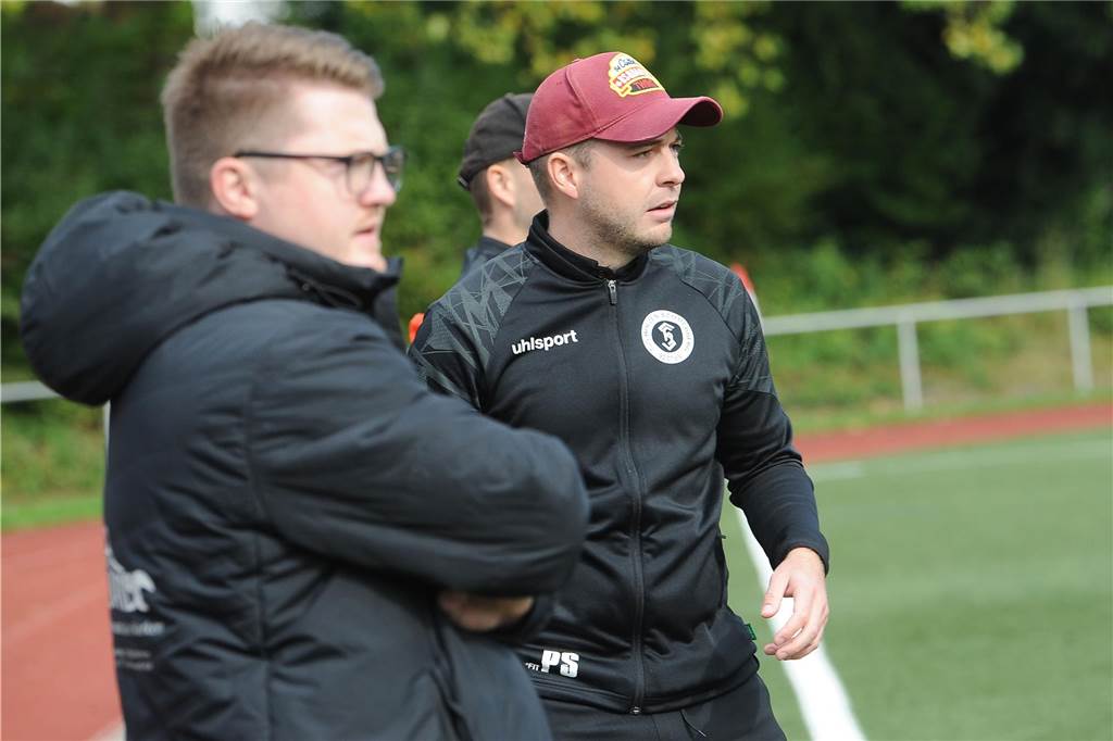 Der TuS Holzen-Sommerberg II hat gegen den VfB Westhofen II mit 3:0 gewonnen.