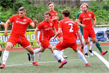 Der TuS Holzen-Sommerberg steht vorzeitig im Halbfinale der Hörder Stadtmeisterschaft.