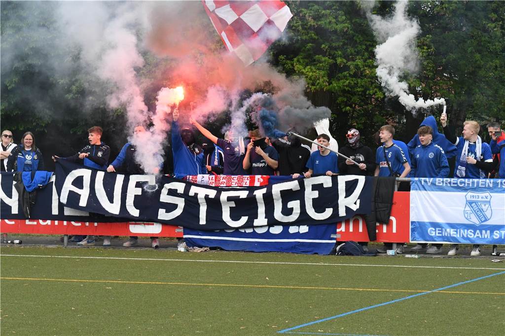 Der TV Brechten machte am Sonntag den Durchmarsch von der Kreisliga B in die Bezirksliga perfekt – mit einem Sieg beim VfB Lünen.