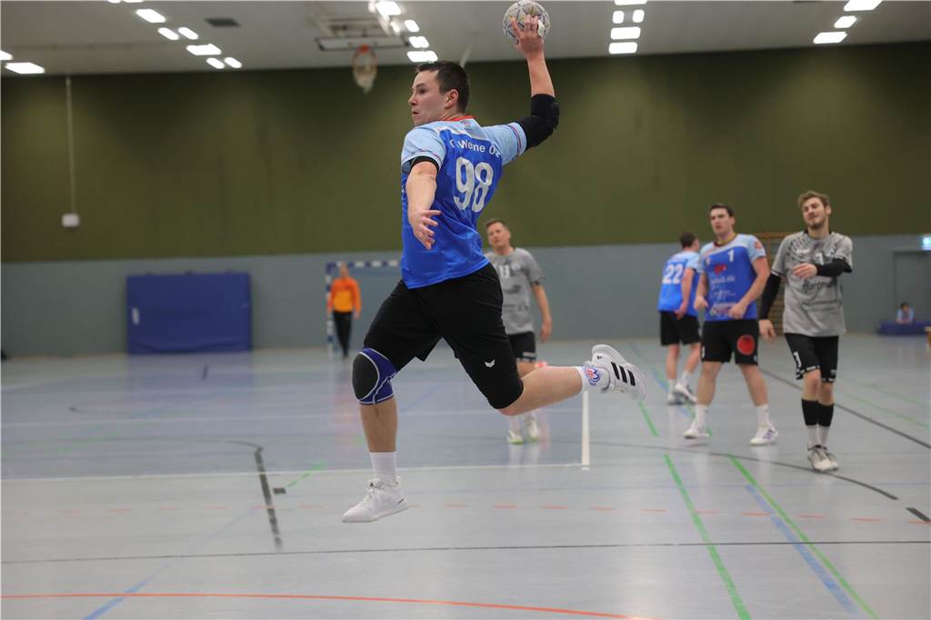 Der TV Werne hat das Derby gegen die SG Handball Kamen mit 34:26 gewonnen.