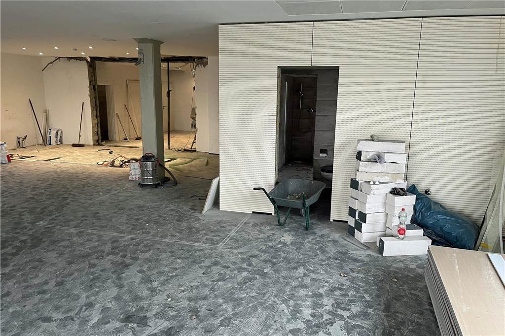 Neues Fitness-Studio eröffnet in einer ehemaligen Werkstatt Der Umbau am Südring 11a läuft. Am 1. März 2025 will dort die Gruppe Get Fit ein Sport-Studio in Werne eröffnen.