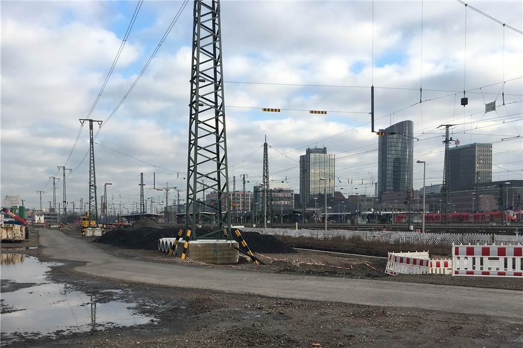 Phoenix-See, Wilo, Hauptbahnhof: So geht es auf Dortmunds größten Baustellen weiter Der Umbau des Hauptbahnhofs hat am nördlichsten Bahnsteig begonnen.