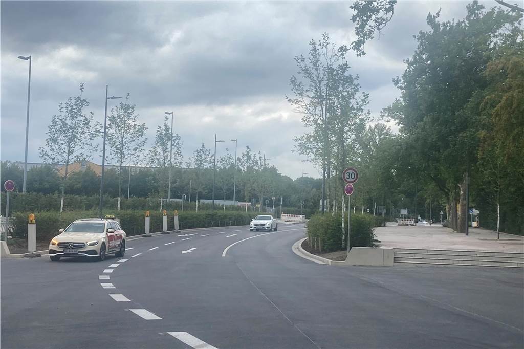 Die Straße Rabenloh in Dortmund