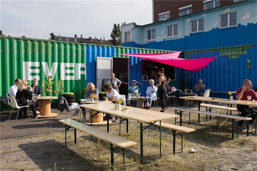 Container-Bar „Umschlagplatz“ bleibt am Hafen - und bekommt Nachbarn Der Umschlagplatz an seinem alten Standort am Hafen.