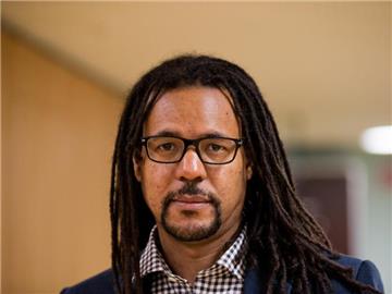 Der US-amerikanische Autor Colson Whitehead gewann für seinen Sklaverei-Roman "The Underground Railroad" den Pulitzer-Preis 2017. Foto: Rolf Vennenbernd
