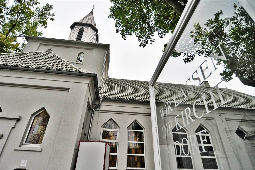 20 Jahre „Deusen-Kirche“: Hammer-Programm zum runden Geburtstag Das Begegnungszentrum in Deusen, das früher eine Kirche war.
