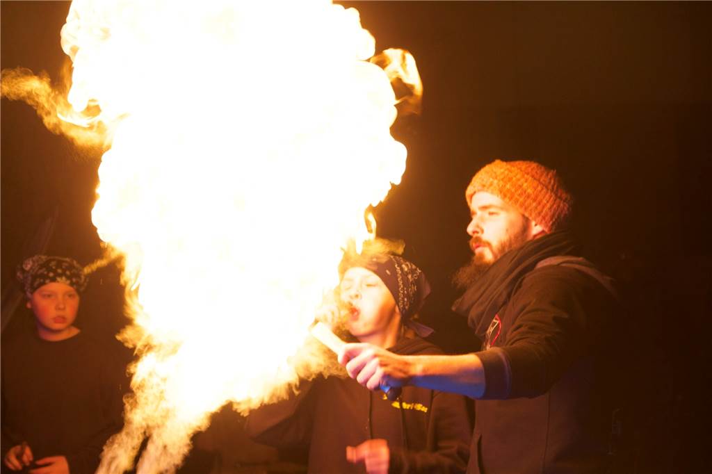 Nacht der Lichter im Stadtbezirk Mengede