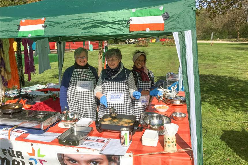 „Hilfe für Adimali“ wollte indische Speisen auf dem Weihnachtsmarkt anbieten Der Verein „Hilfe für Adimali“ sammelt seit 2007 Spenden, um ein Krankenhaus und ein Kinderheim in Südindien zu unterstützen.