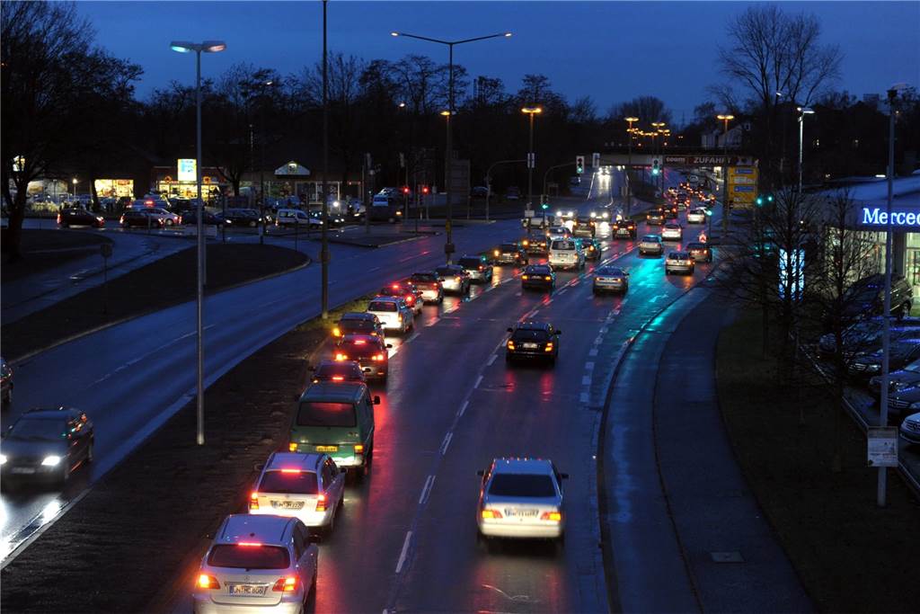 Was halten die Lüner eigentlich von Lünen? Ein Professor weiß die Antwort genau Der Verkehr ist und bleibt ein Thema. Hier sehen viele Lüner Handlungsbedarf.
