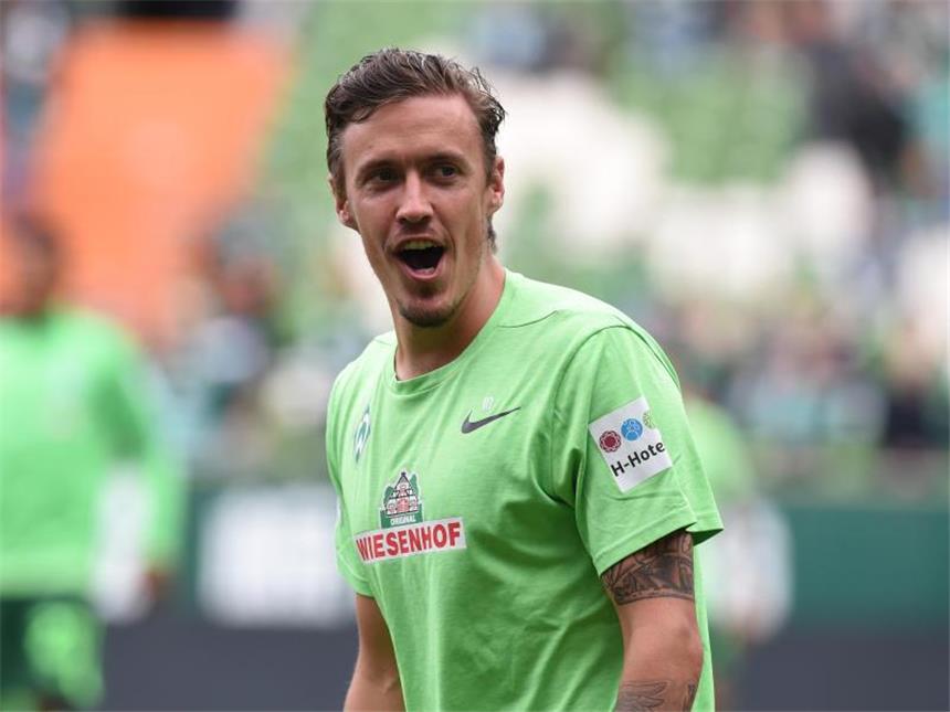 Bremens Kruse erklärt Disco-Besuch in Berlin Der verletzte Werder-Profi Max Kruse vergnügte sich in Berlin. Foto: Carmen Jaspersen
