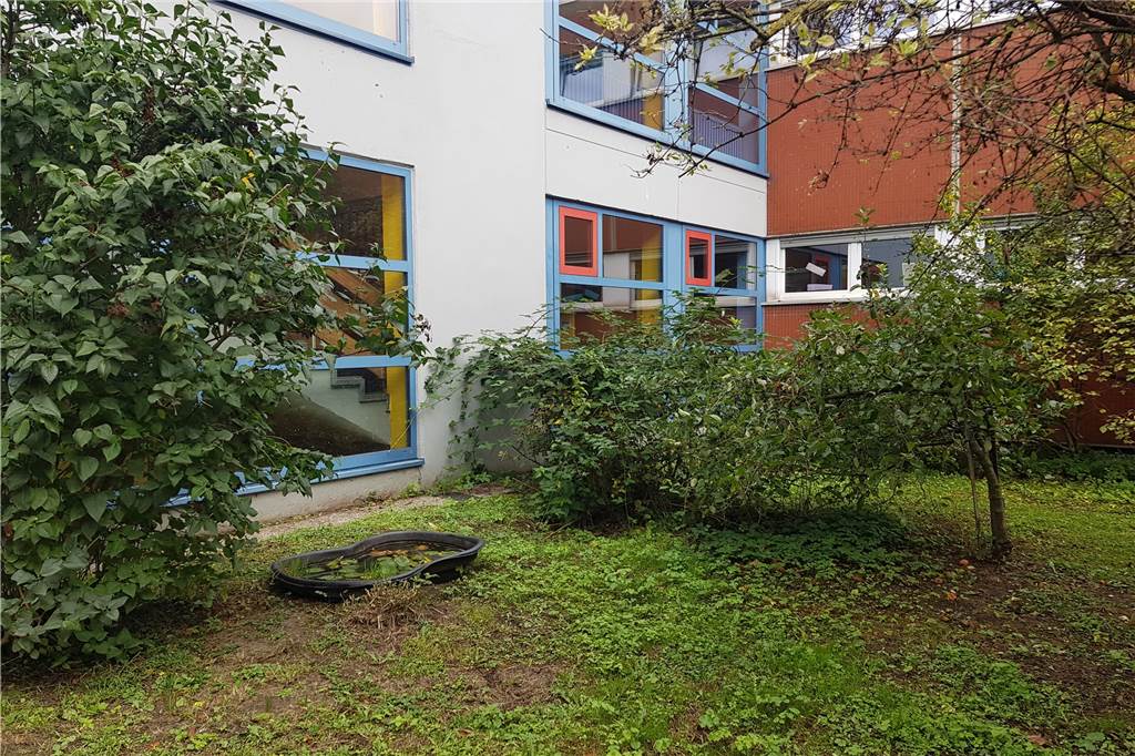 Lesegarten: Lensing-Spende ermöglicht neues Projekt für Schüler Der verwunschene Garten im Innenhof der Erich Kästner-Gesamtschule soll bald in neuem Glanz erstrahlen.